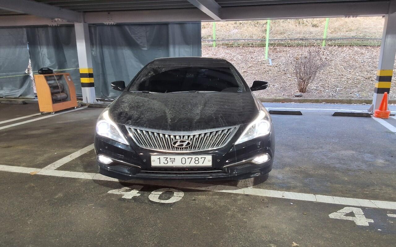 Hyundai Grandeur (2015)