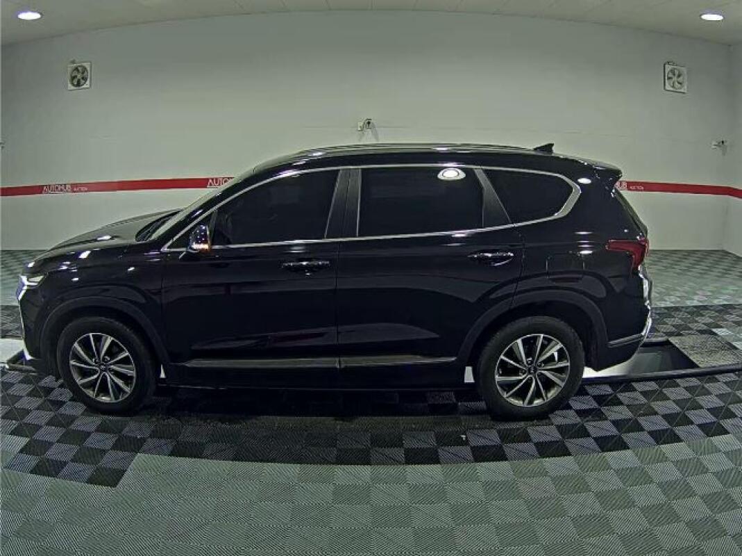 Hyundai SantaFe (2019)