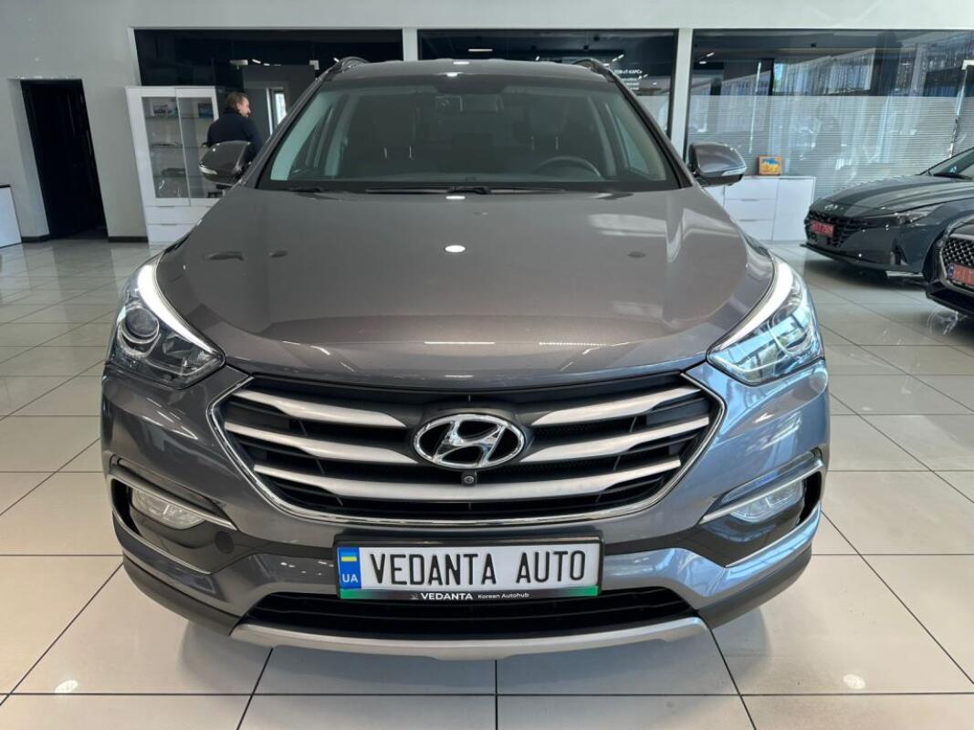Hyundai SantaFe (2016)