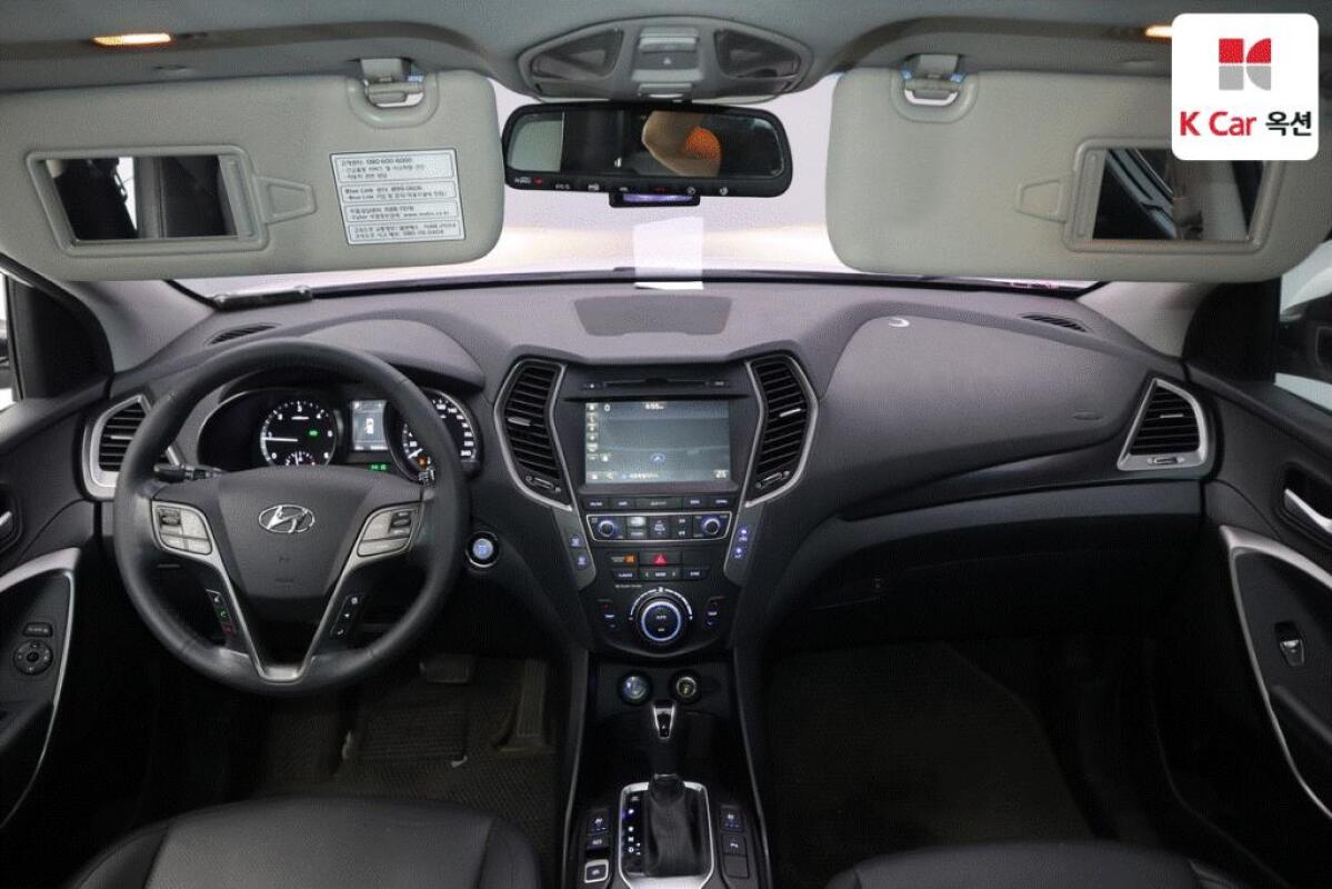 Hyundai SantaFe (2017)