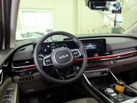 Kia Carnival (2024)