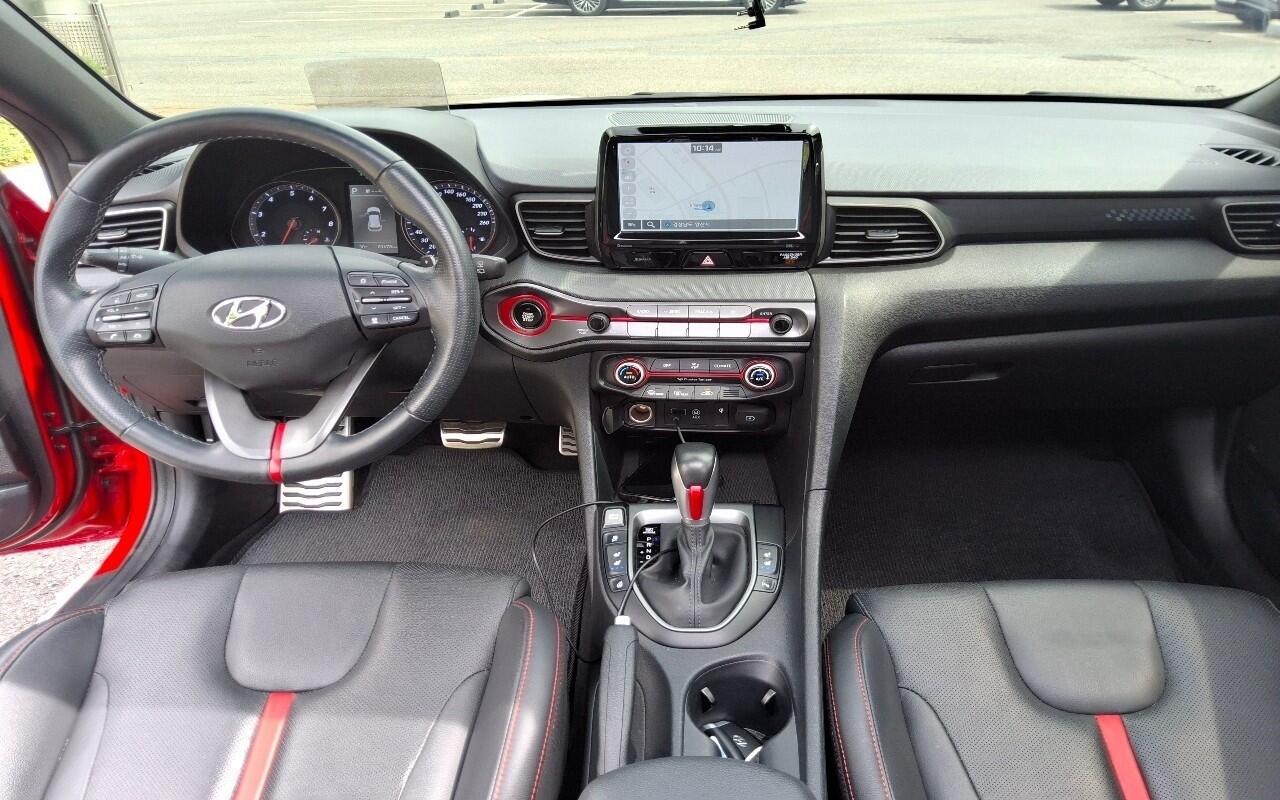 Hyundai Veloster (2019)