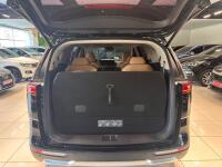 Kia Carnival (2021)