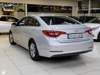 Hyundai Sonata (2015)