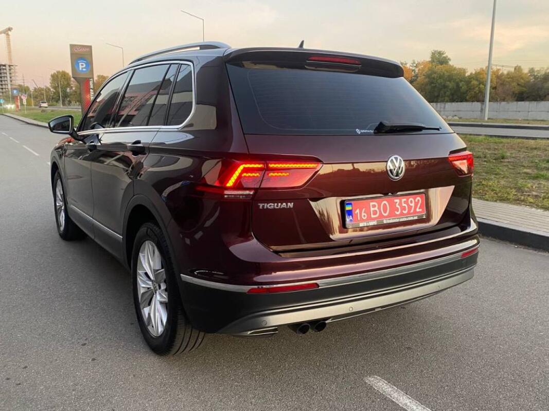 Volkswagen Tiguan (2018)