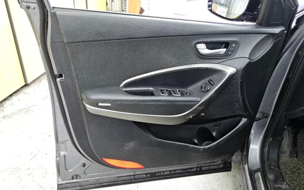 Hyundai SantaFe (2015)