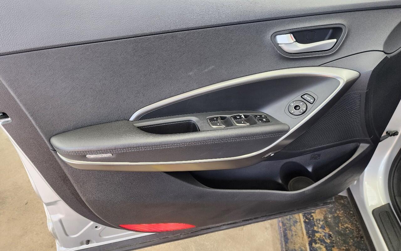 Hyundai Santa Fe (2017)