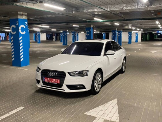 Audi A4 (2015)