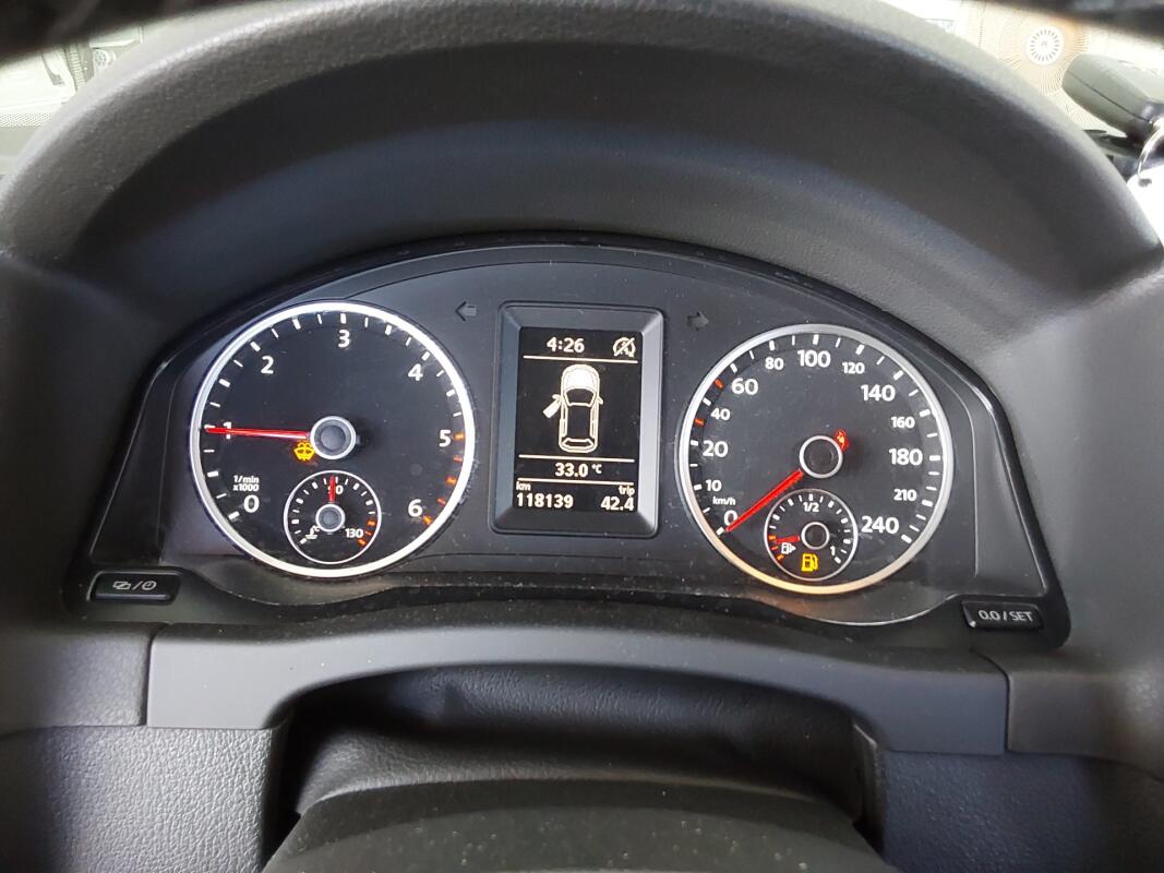 Volkswagen Tiguan (2014)