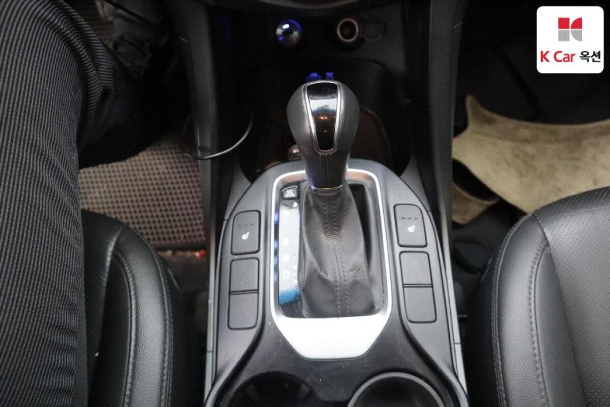 Hyundai SantaFe (2015)
