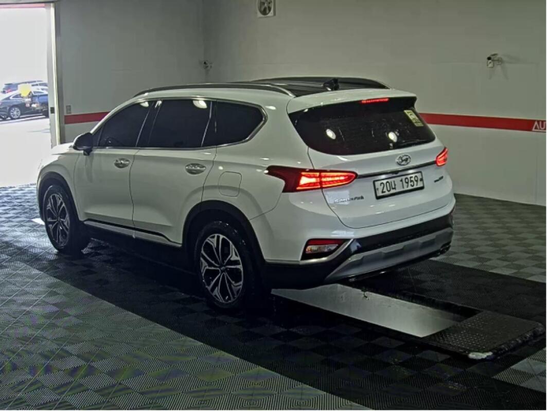 Hyundai SantaFe (2018)