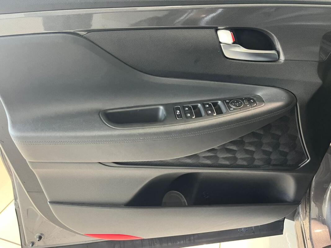 Hyundai SantaFe (2020)