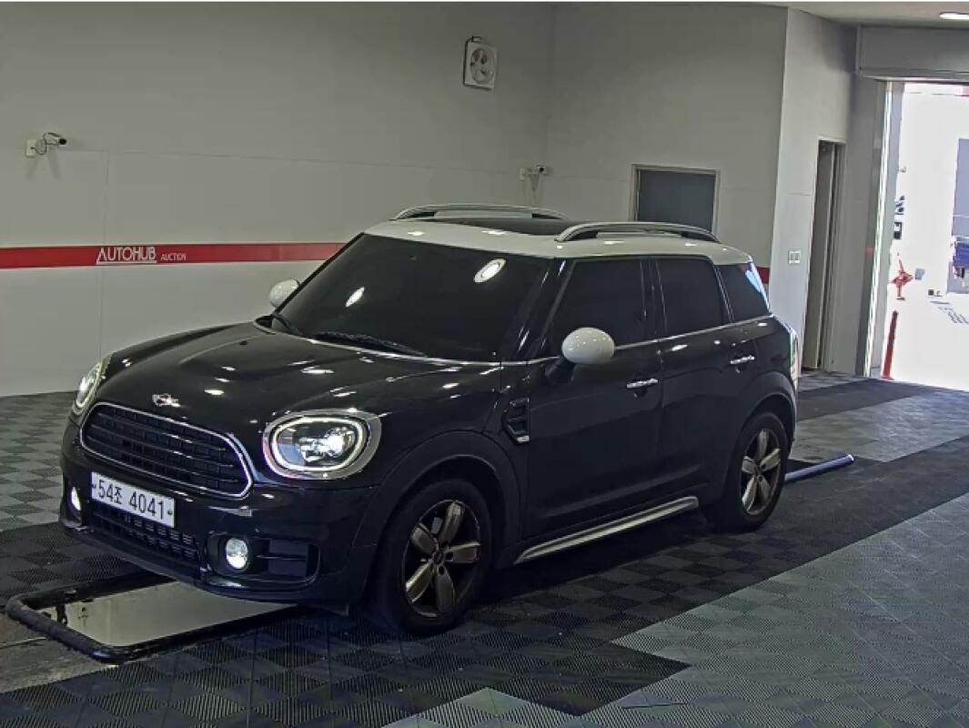 Mini	Cooper Countryman (2017)