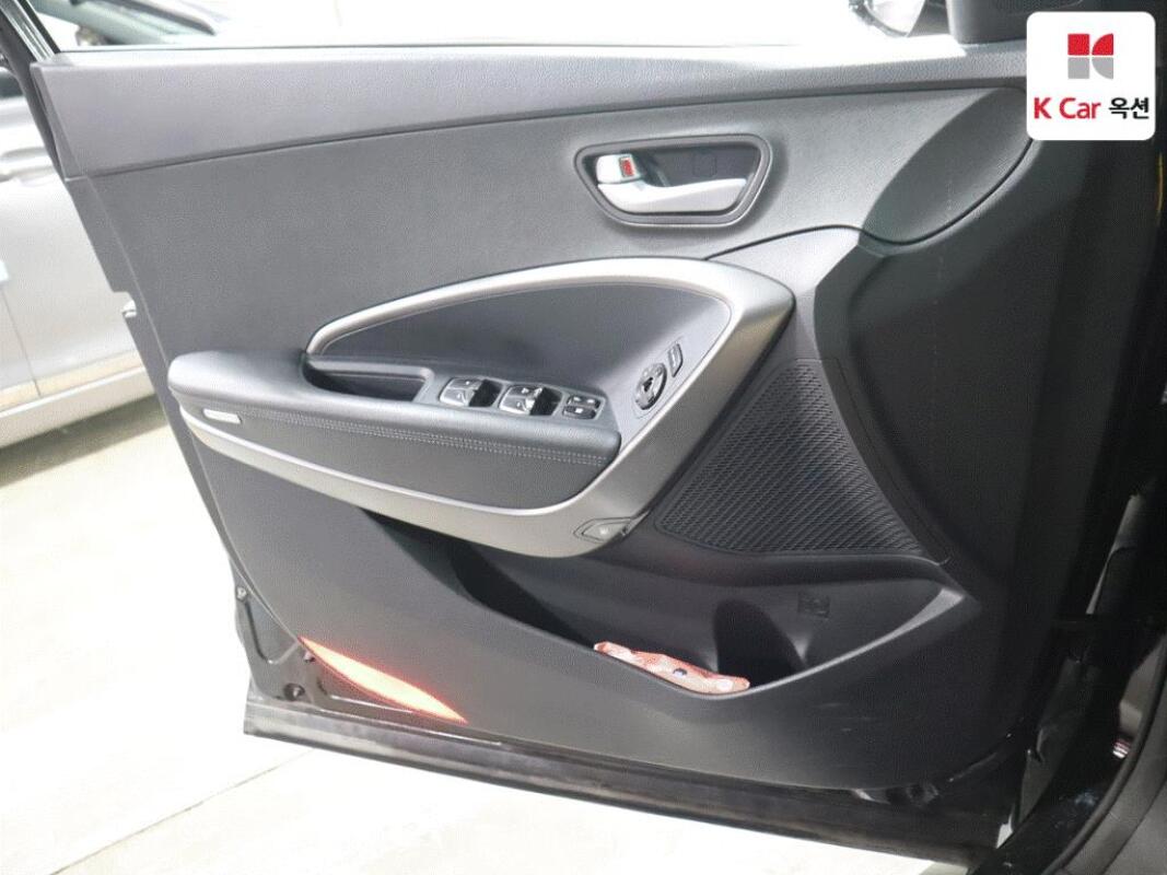 Hyundai SantaFe (2015)