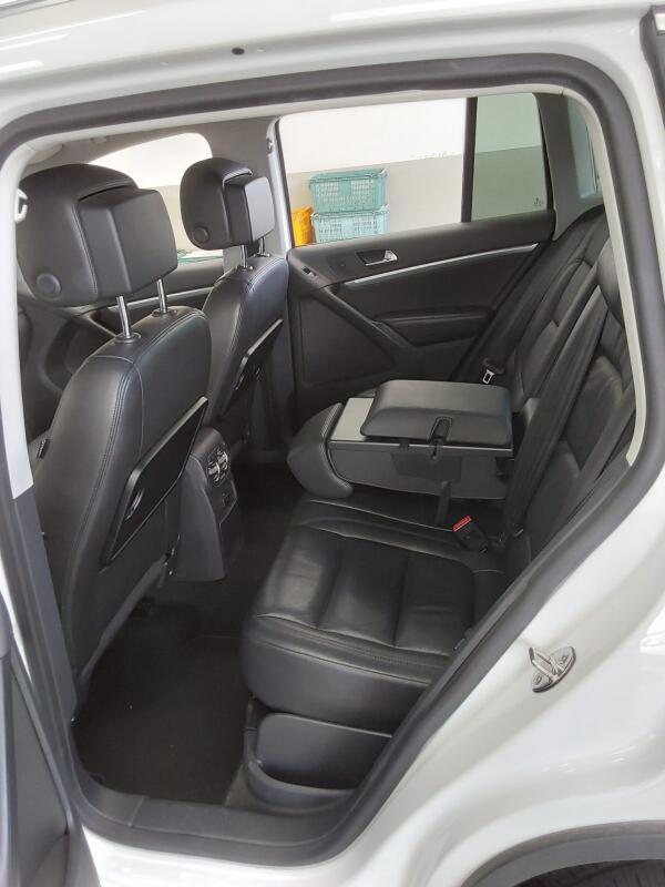 Volkswagen Tiguan (2014)