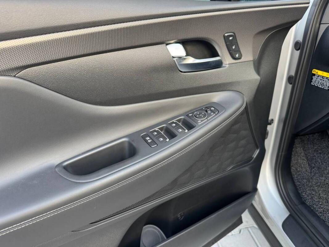 Hyundai SantaFe (2020)