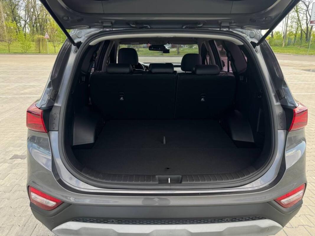 Hyundai SantaFe (2018)