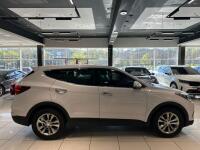 Hyundai SantaFe (2016)
