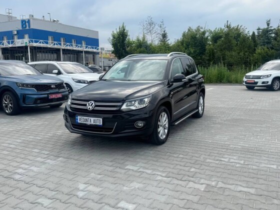 Volkswagen Tiguan (2015)