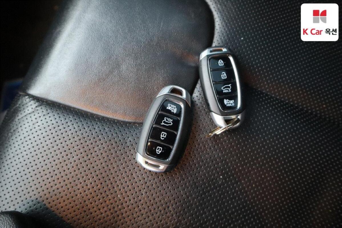 Hyundai SantaFe (2018)