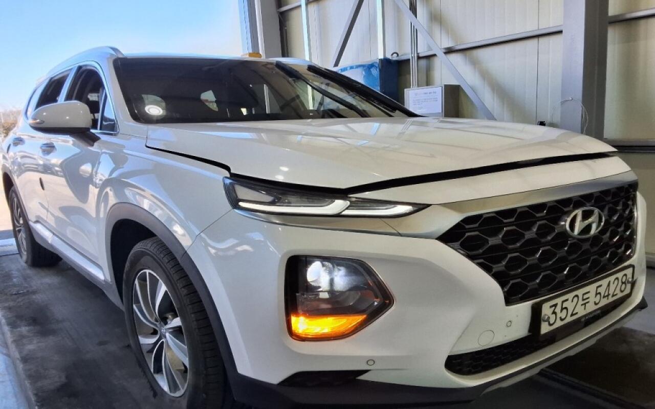 Hyundai SantaFe (2020)