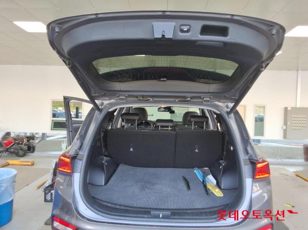 Hyundai SantaFe (2019)