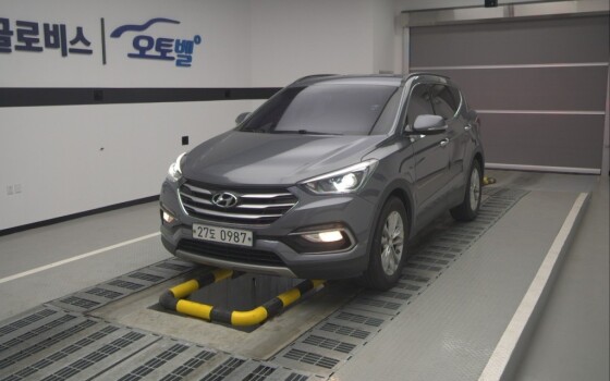 Hyundai SantaFe (2015)