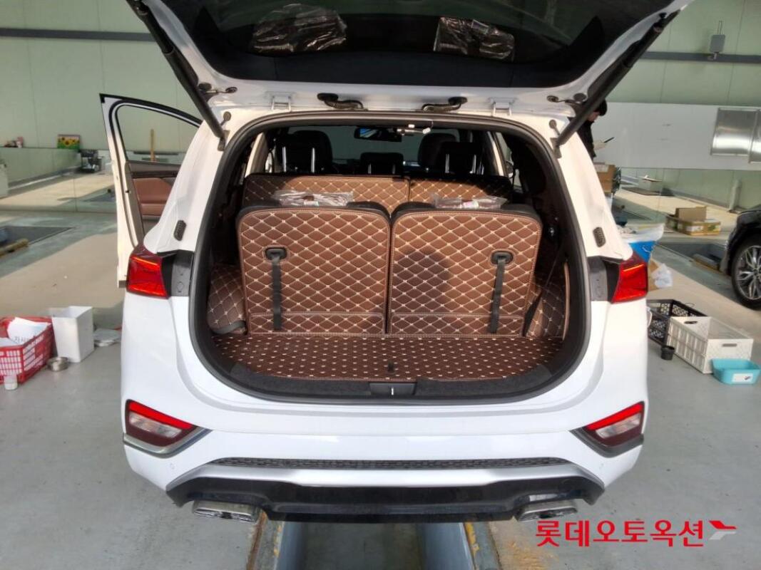 Hyundai SantaFe (2018)