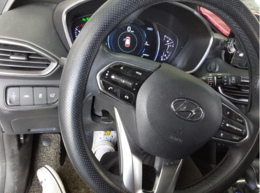 Hyundai SantaFe (2018)