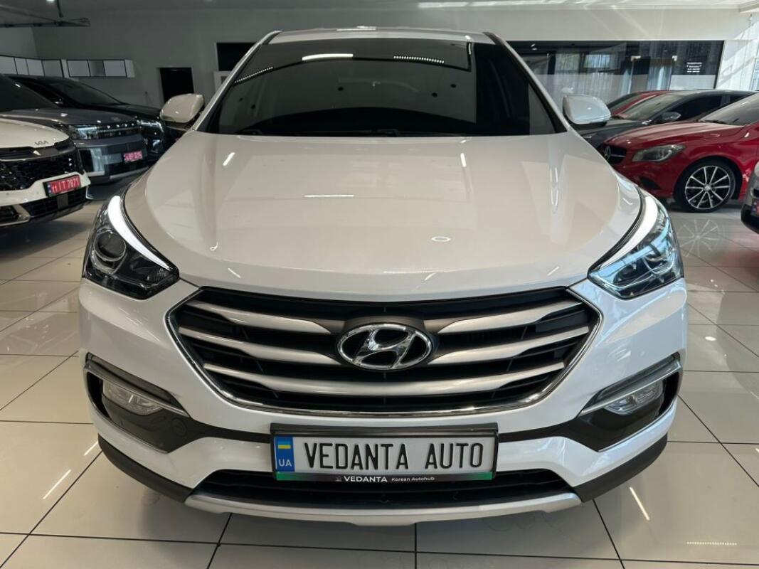 Hyundai SantaFe (2016)