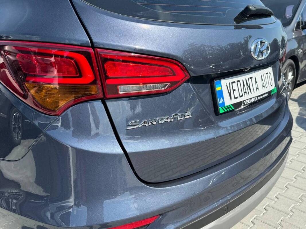 Hyundai SantaFe (2017)