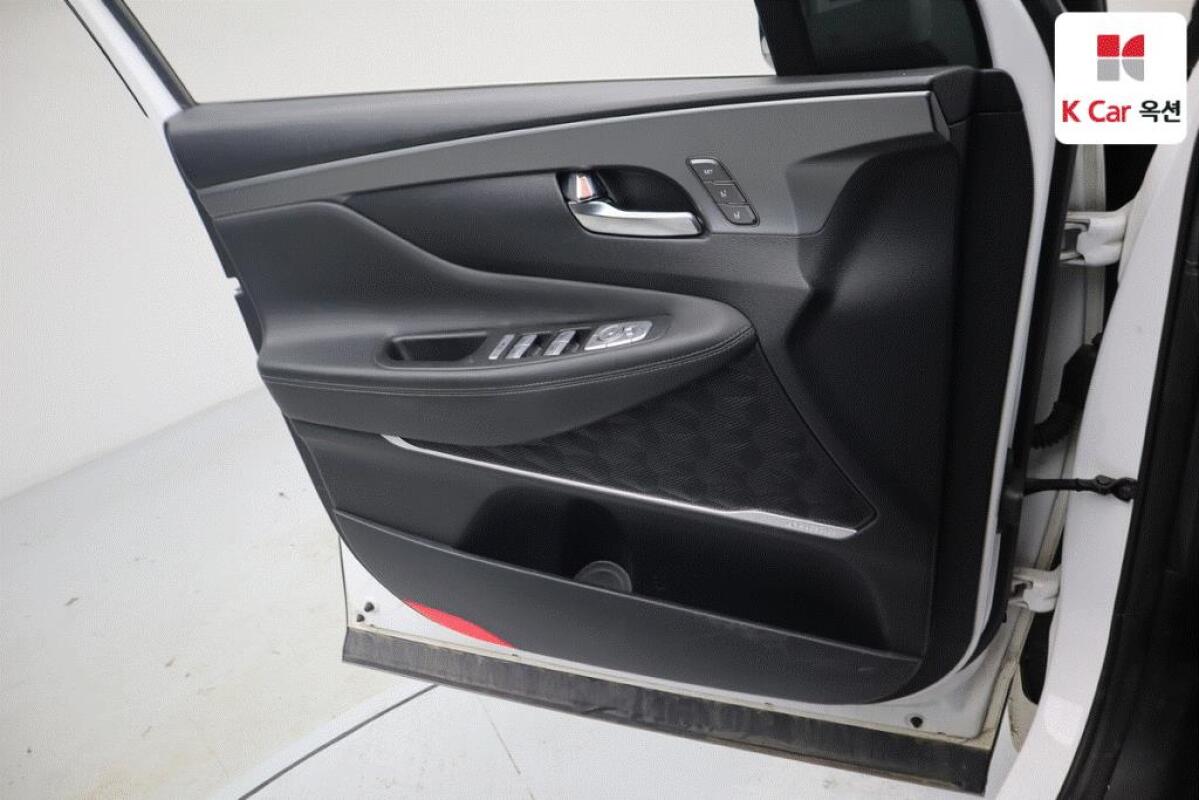 Hyundai SantaFe (2020)