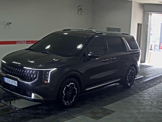 Kia Carnival (2024)