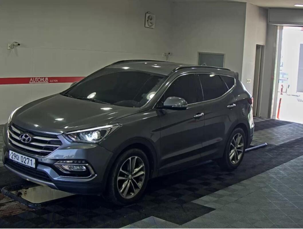 Hyundai SantaFe (2015)