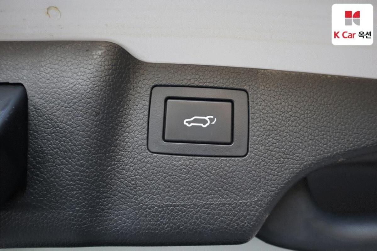 Hyundai SantaFe (2017)