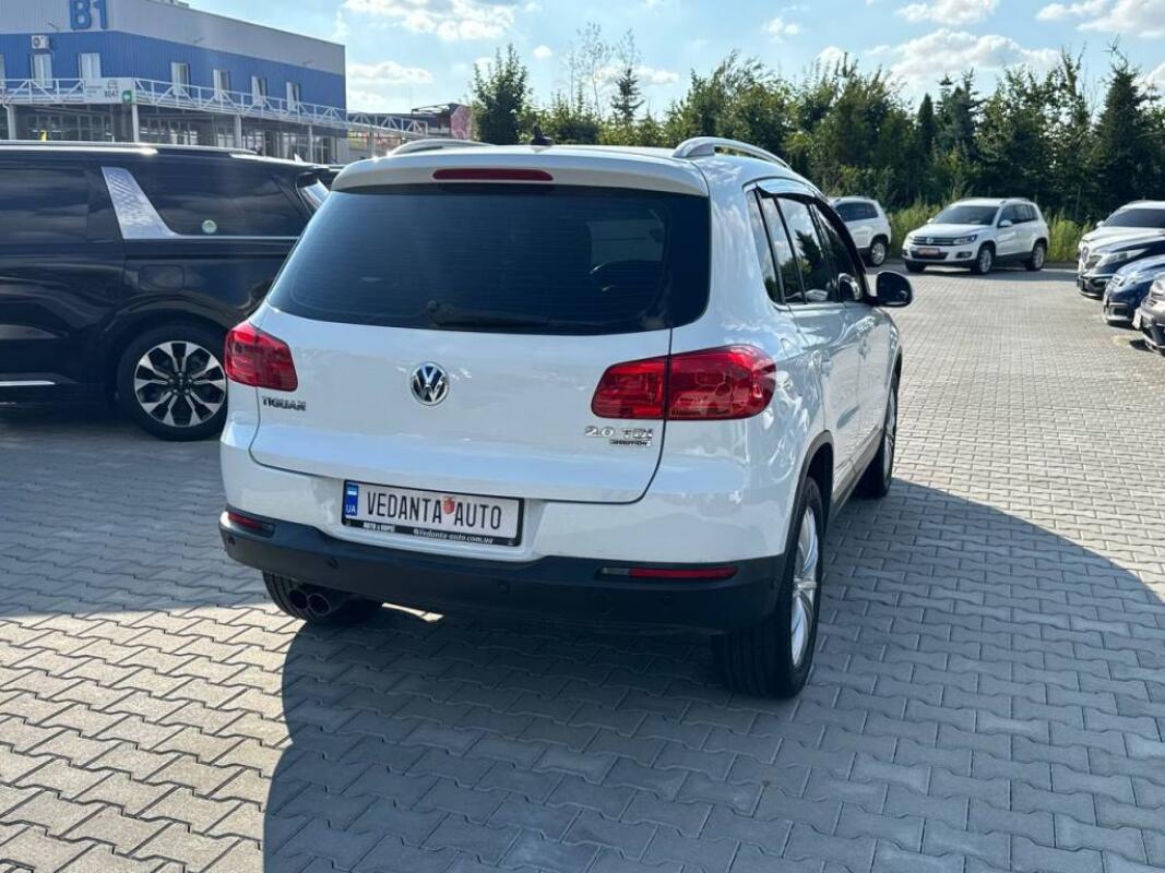 Volkswagen Tiguan (2014)