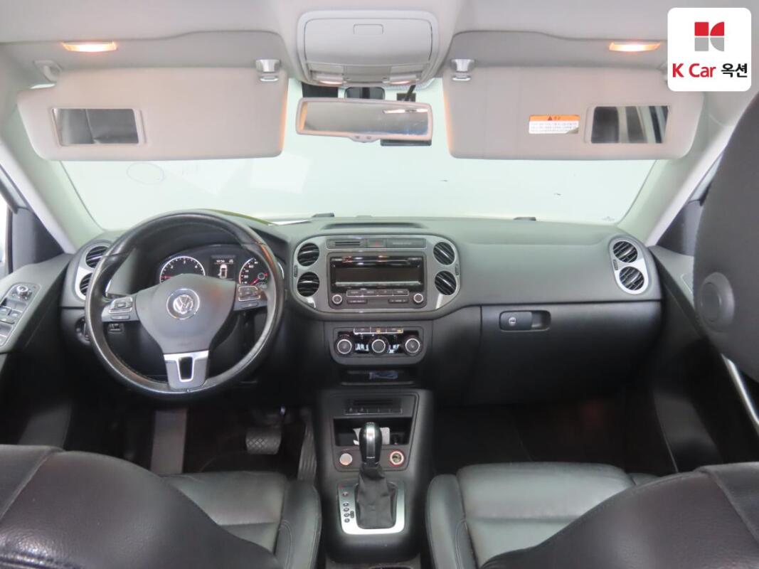 Volkswagen Tiguan (2015)