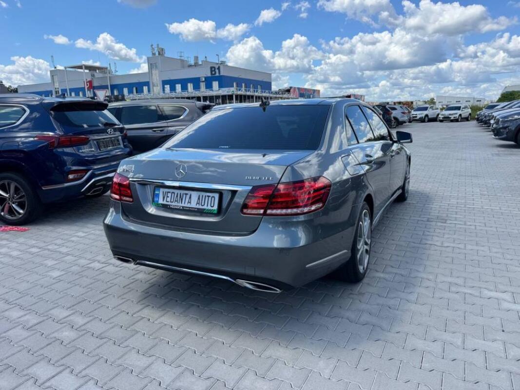 Mercedes E250 (2015)
