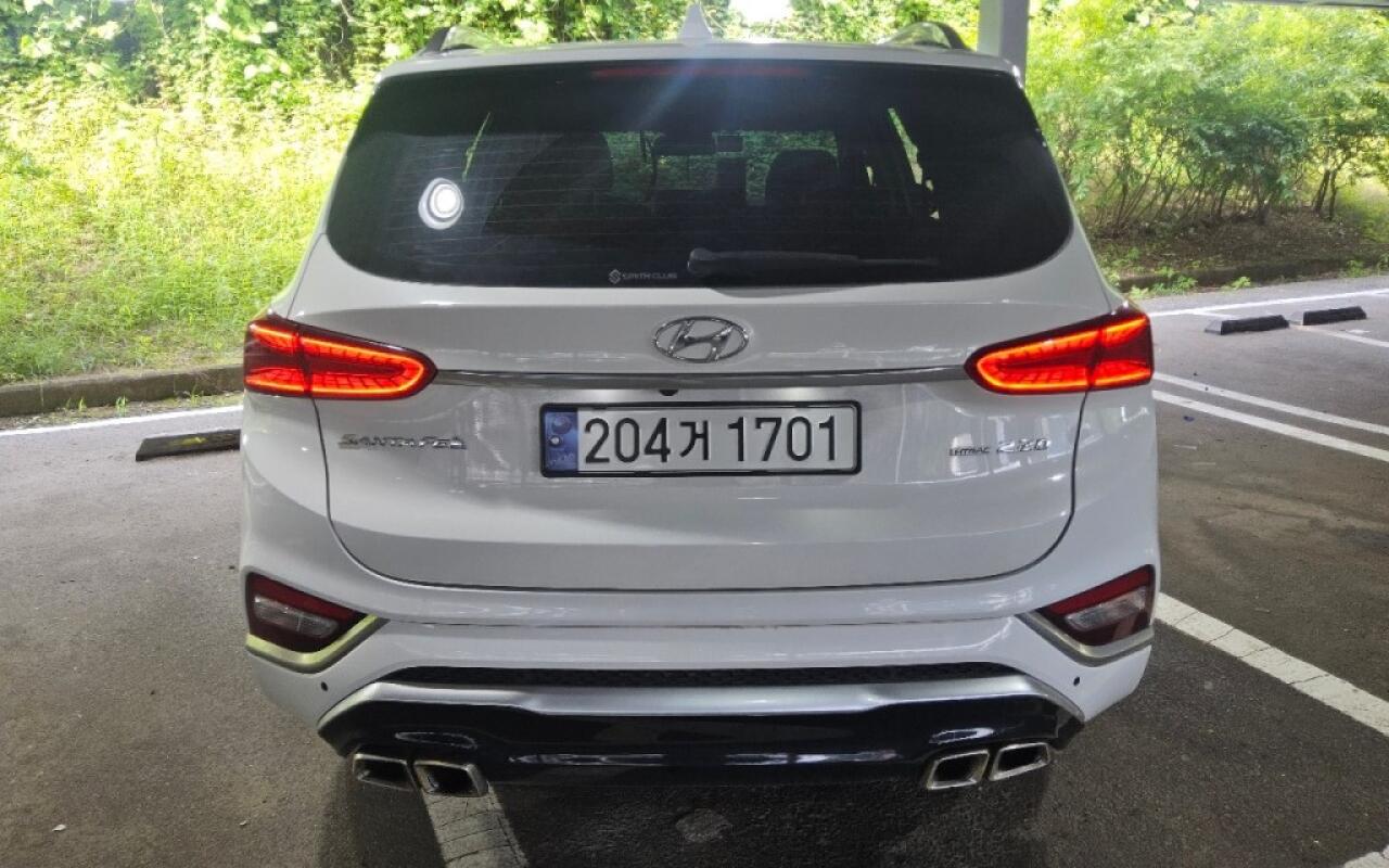 Hyundai SantaFe (2018)
