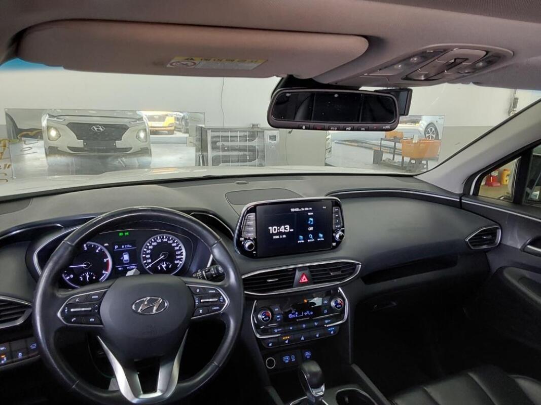 Hyundai SantaFe (2018)