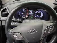 Hyundai SantaFe (2016)