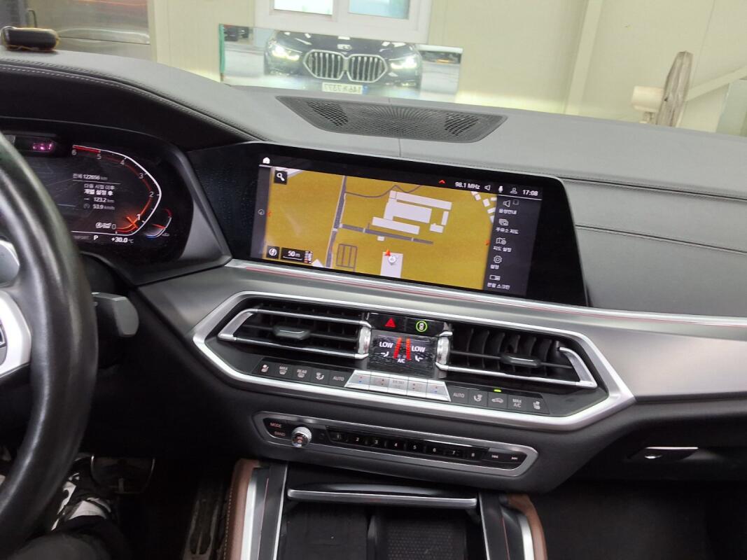 BMW X6 (2020)