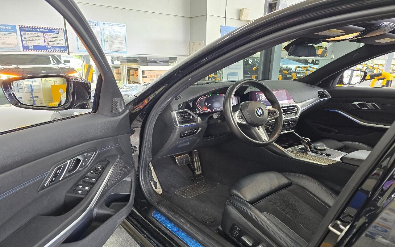 BMW 320d (2019)