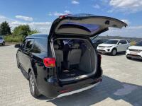 Kia Carnival (2017)