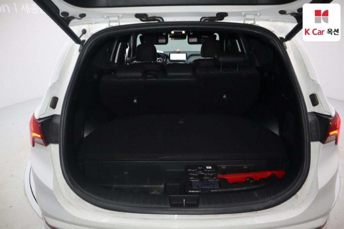 Hyundai SantaFe (2020)