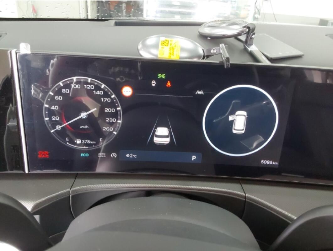 Hyundai SantaFe (2025)