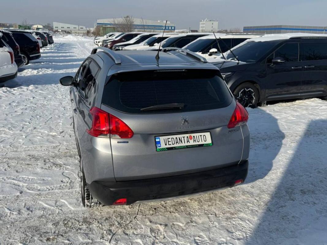 Peugeot 2008 (2015)