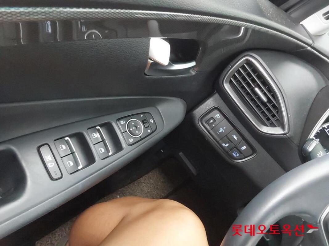 Hyundai SantaFe (2018)