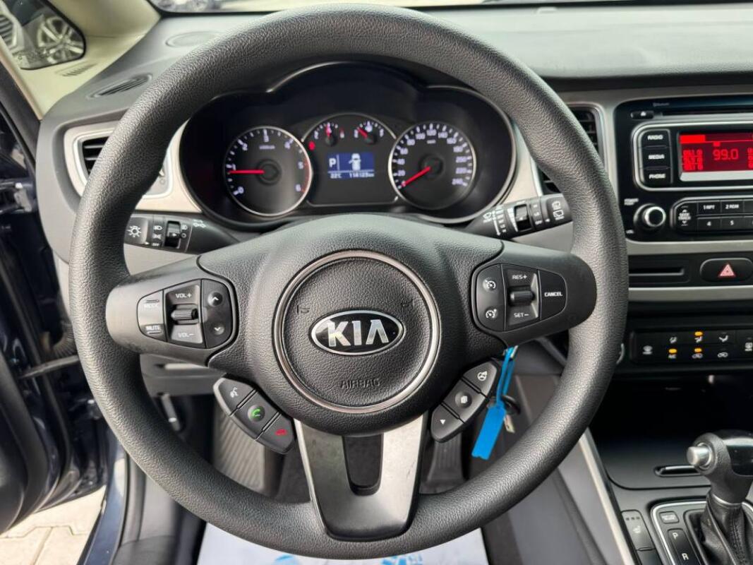 Kia Carens (2013)