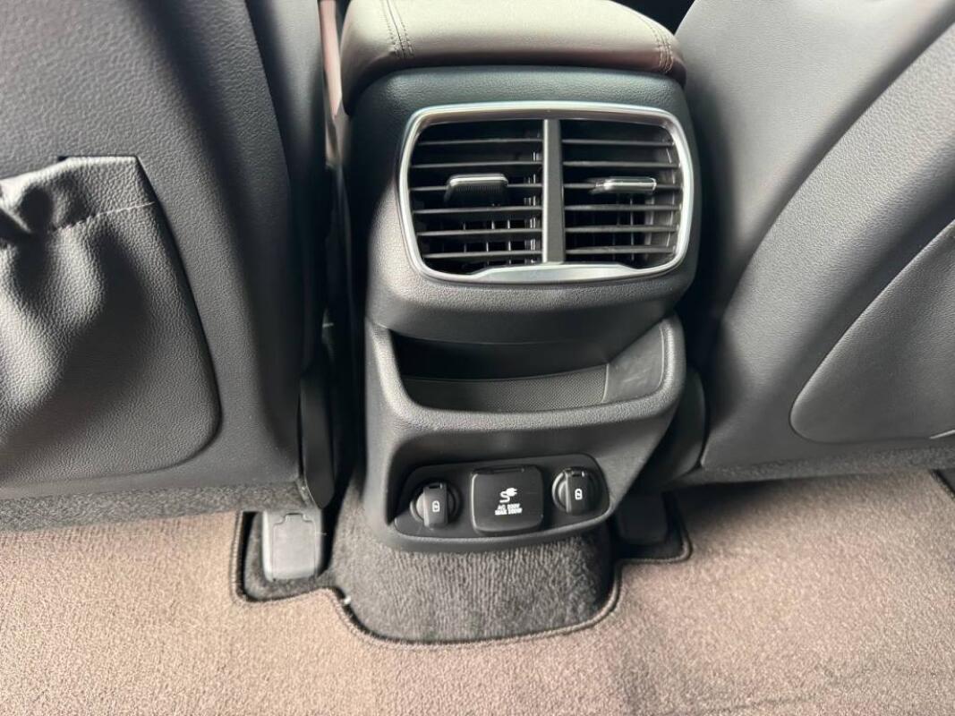 Hyundai SantaFe (2018)